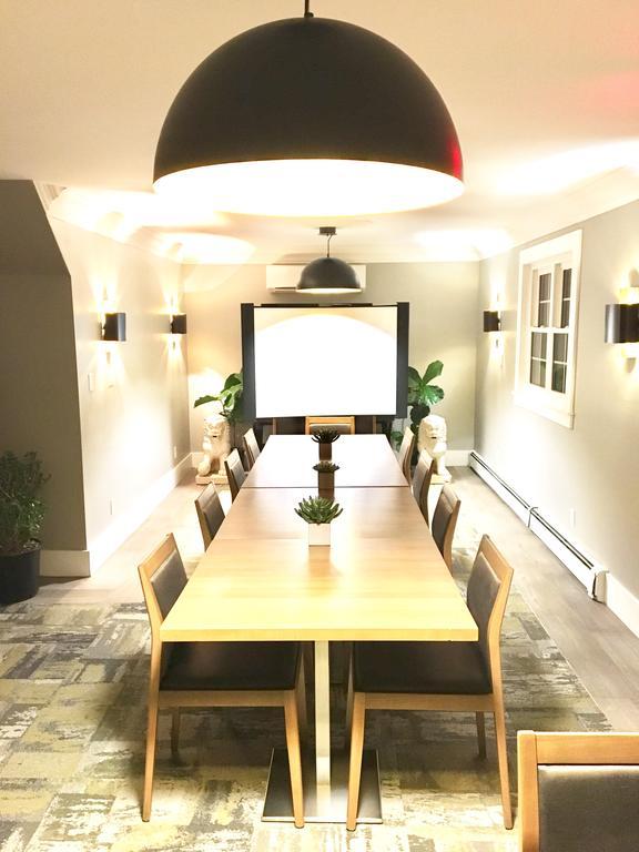 Willow Bend Motel Труро Екстер'єр фото