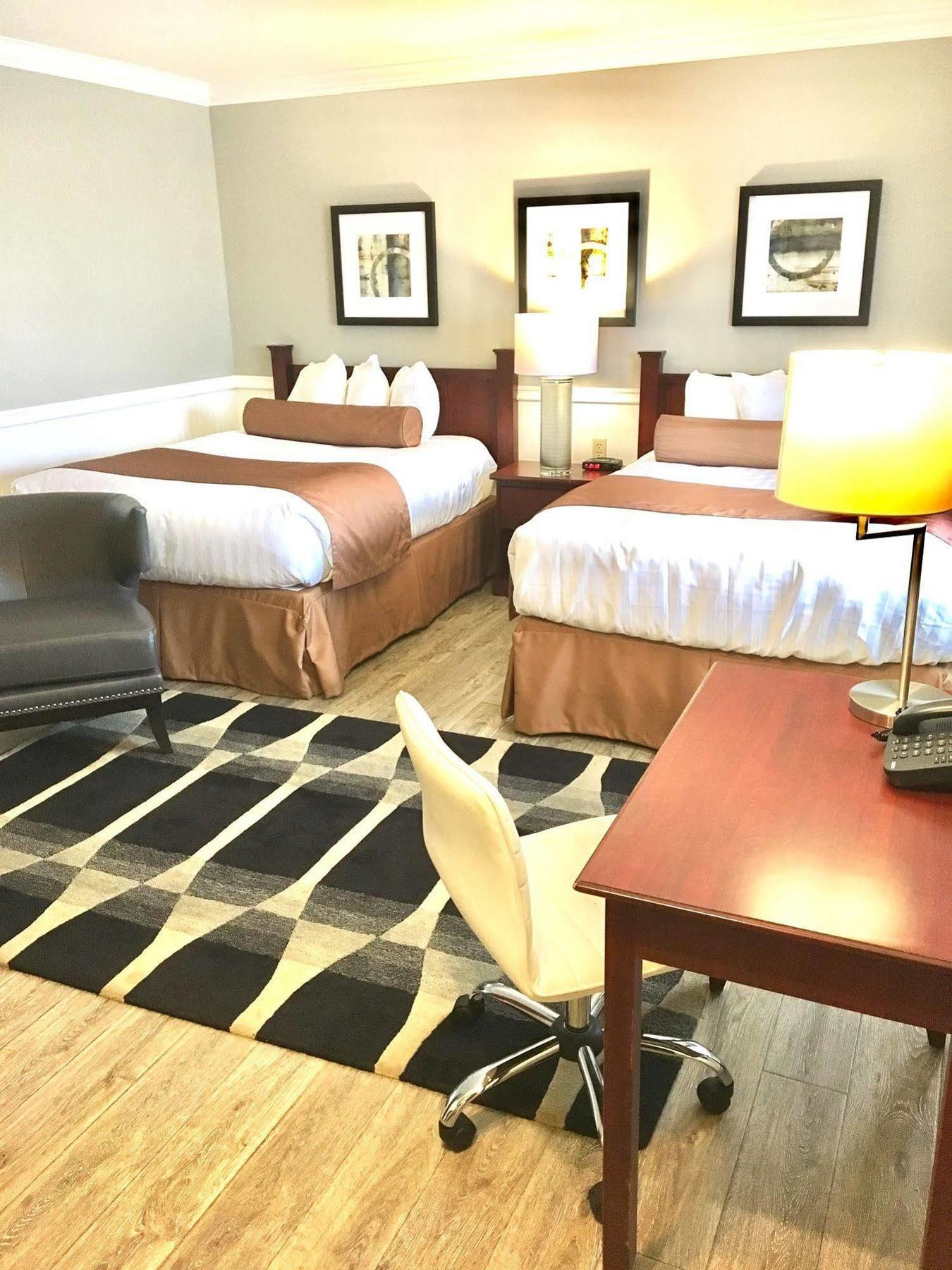Willow Bend Motel Труро Екстер'єр фото